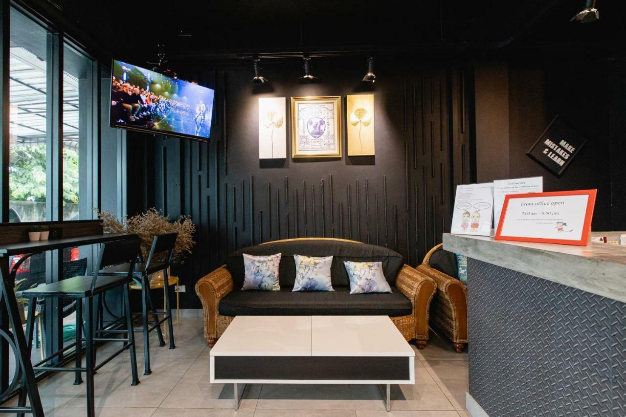 Asia Place Apartment Бангкок Екстер'єр фото